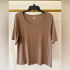 Women’s soft stretchy tan brown short sleeve shirt large